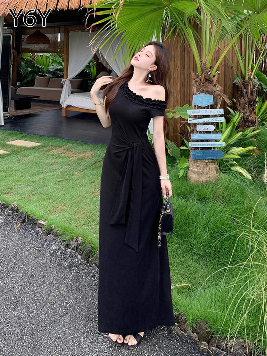 [Y6Y]女款優雅黑色A字洋裝，不對稱荷葉領，短袖腰部蝴蝶結設計，260g針織面料垂墜感，夏季款 - 黑色 - 查看 1