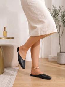 Women's Casual Versatile Commute Metal Decor Slip-On Flat Shoes - Black - View 3