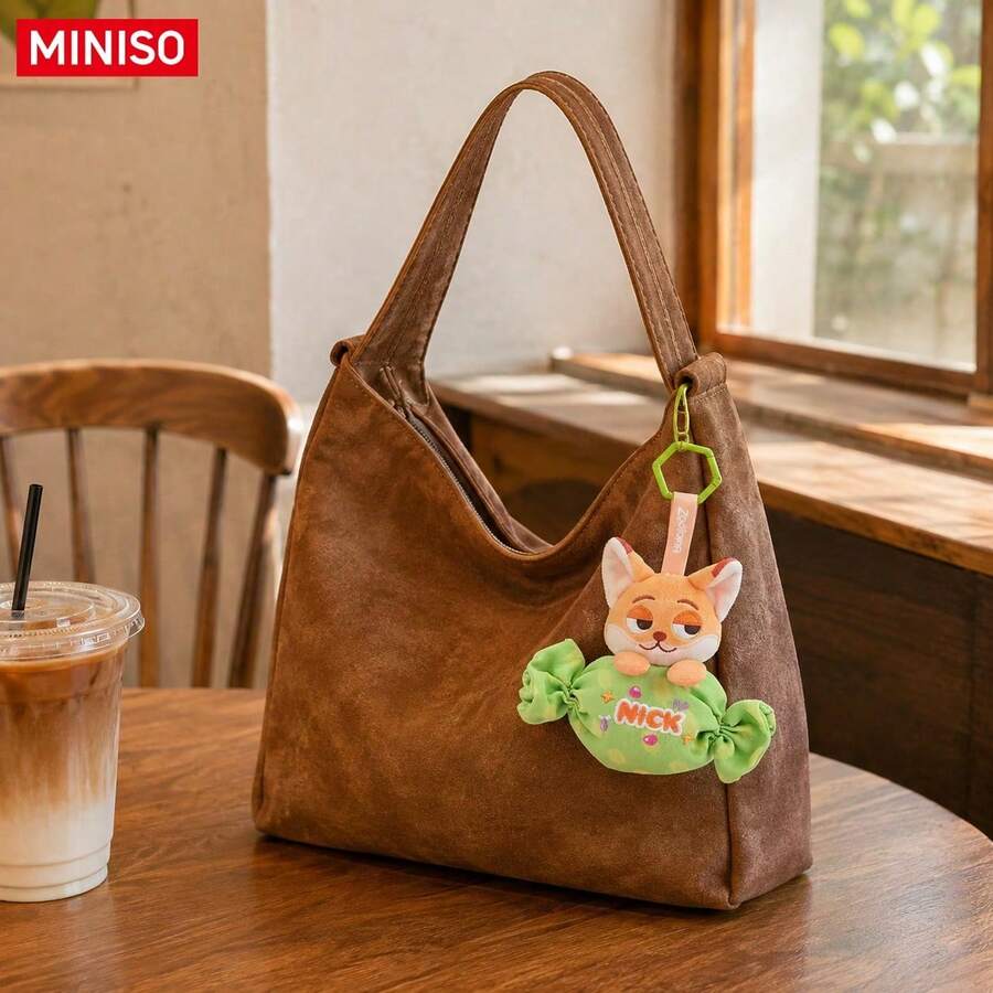 MINISO Zootopia 尼克·懷爾德 綠色糖果毛絨包飾吊飾鑰匙圈,適用於手提包、後背包、托特包,生日聖誕禮物 - 尼克.懷德糖果吊墜 - 查看 1