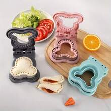 2PCS Creative Sandwich Edge Sealing Cutter Mold, Home Toast Bread Presser Pocket Sandwich Maker, Cartoon Shaped Bread Cutter Breakfast Bento DIY Tool, One-Press Forming Tight Sealing Leak-Proof, Can Make Jam Cheese Ham Filled Toast, Home Breakfast Baking Mold Kitchen Sandwich Making Tool, Easy To Operate And Clean - View 6
