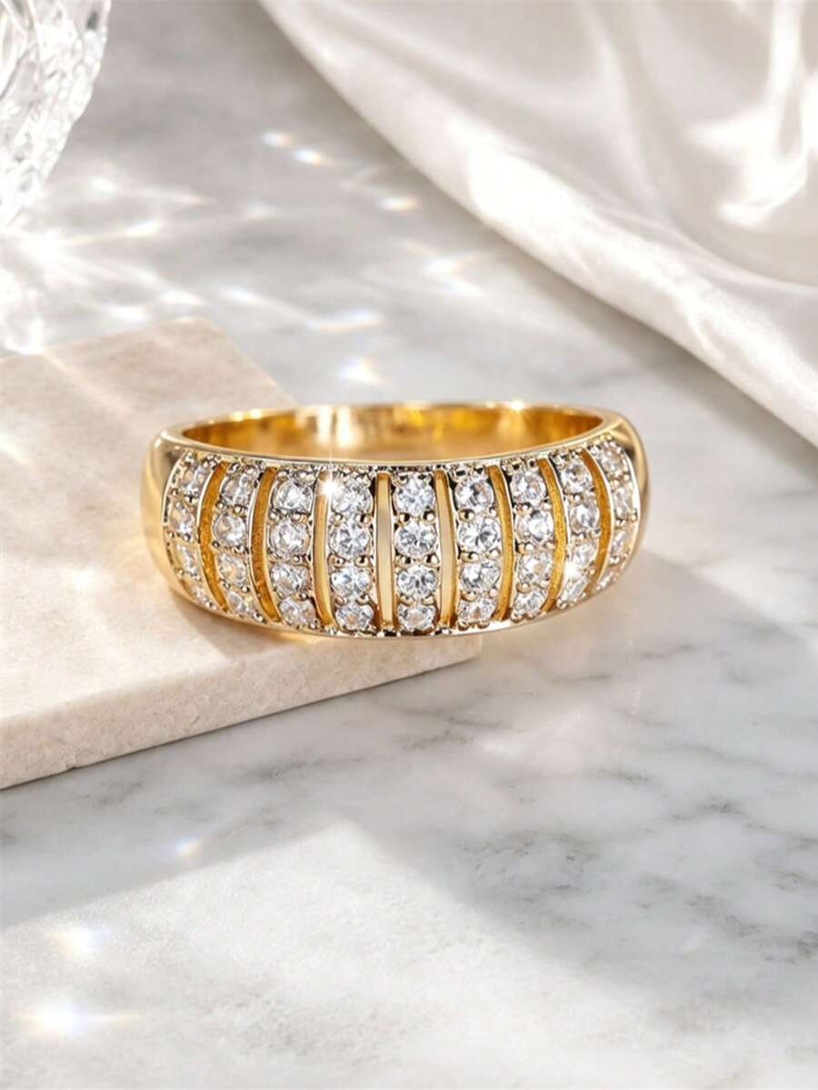 1pc Vintage Hollow Wide Band Exquisite Women's Ring, Creative Hollow Design Delicate Women's Finger Ring, Suitable For Daily Wear, Party And Evening Events - ring - View 1