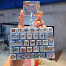 1 buah Gantungan Kunci Mainan Tombol Penghilang Stres 26 Tombol Lucu Kreatif Baru, Liontin Gantungan Tas Anak, Dikirim Secara Acak, Warna Label Acak - MultiWarna - View 5