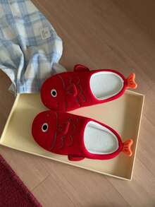 XIXITIAO Cute Carp Novelty Home Slippers, Lightweight Cozy Warm Closed‑Toe Indoor House Slippers For Winter - Red - View 4
