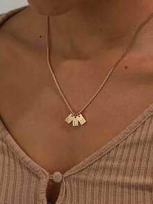 1pc Customized Personalized Initial Pendant Necklace, Initial Pendant Necklace, Engraved Necklace, Family Initial Pendant Necklace, Customized Bar Pendant Necklace, Christmas Gift, Gift For Her, Customized Family Birthstone - Gold - View 3