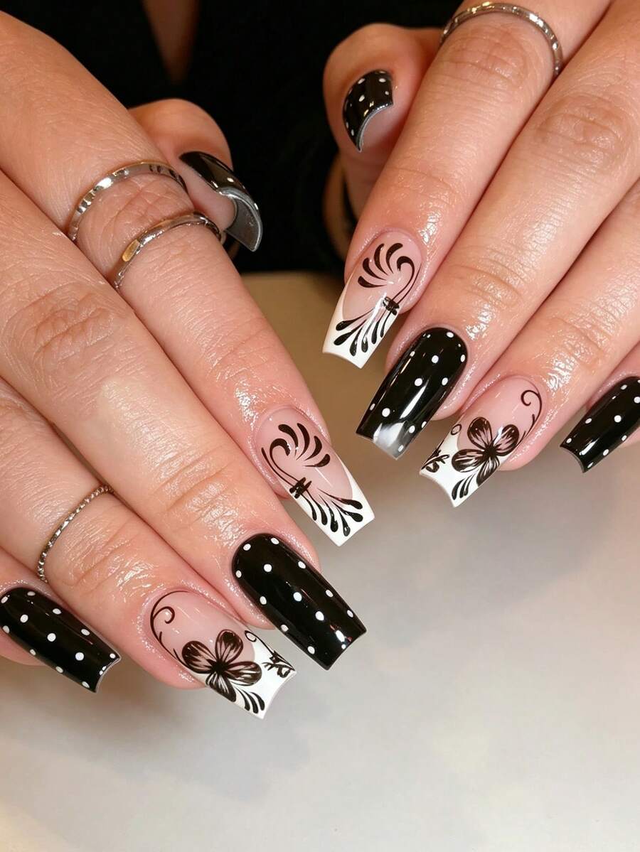 Show Your Beauty 24片中長水管美甲貼片，優雅酷感 Y2K 設計，黑白配色拼色花卉條紋不對稱線條波點法式亮面亮白假指甲，時尚百搭穿戴甲，適合約會派對，春夏季秋冬日常配戴，可拆卸美甲套組，附果凍膠與指甲锉，易佩戴耐用，果凍膠隨機發送 - 黑與白 - 查看 1