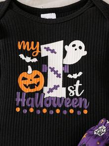 Newborn Baby Girl Autumn/Winter Halloween Black Ribbed Ruffle Long Sleeve Halloween Print Letter Bodysuit And Pumpkin Little Devil All-Over Print Ruffle Design Bow Flare Pants Set With Headband (Suitable For Halloween Night Outfit) - Black - View 4