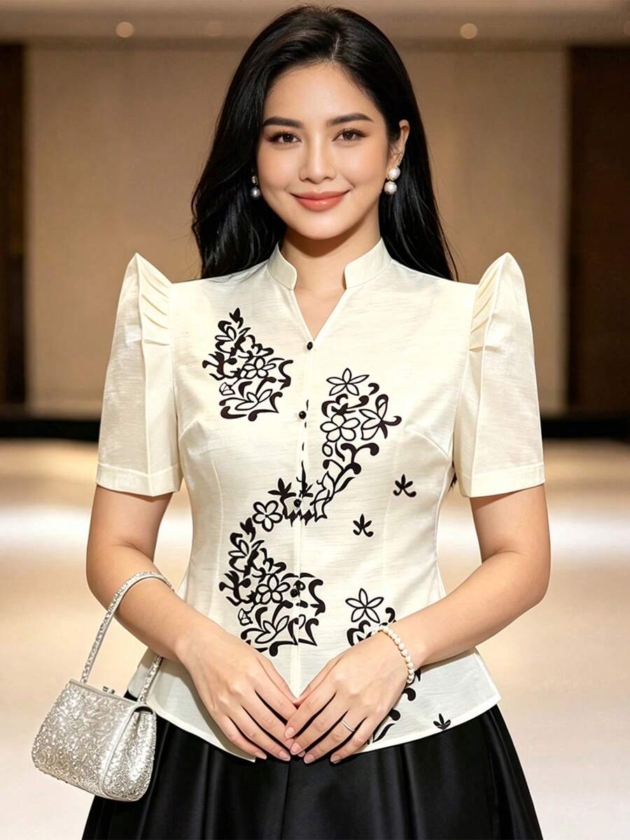 現代菲律賓風女上衣 1件裝 蝴蝶袖 菲律賓風花卉印花 前開鈕扣上衣 - 香檳色 - 查看 1