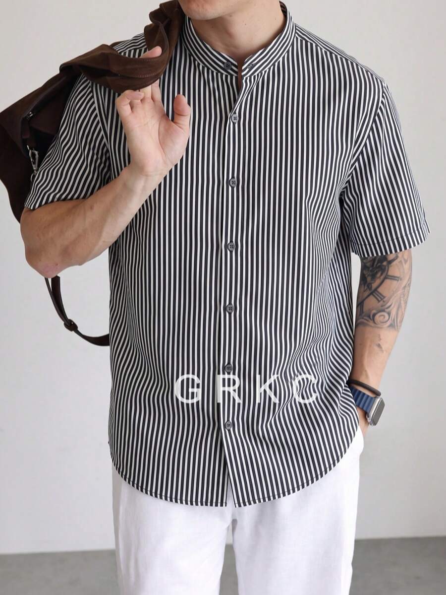 GRKC Men's Stand Collar Short Sleeve Woven Loose Fit Business Casual Button-Up Shirt, Spring/Summer - Light Grey - View 1