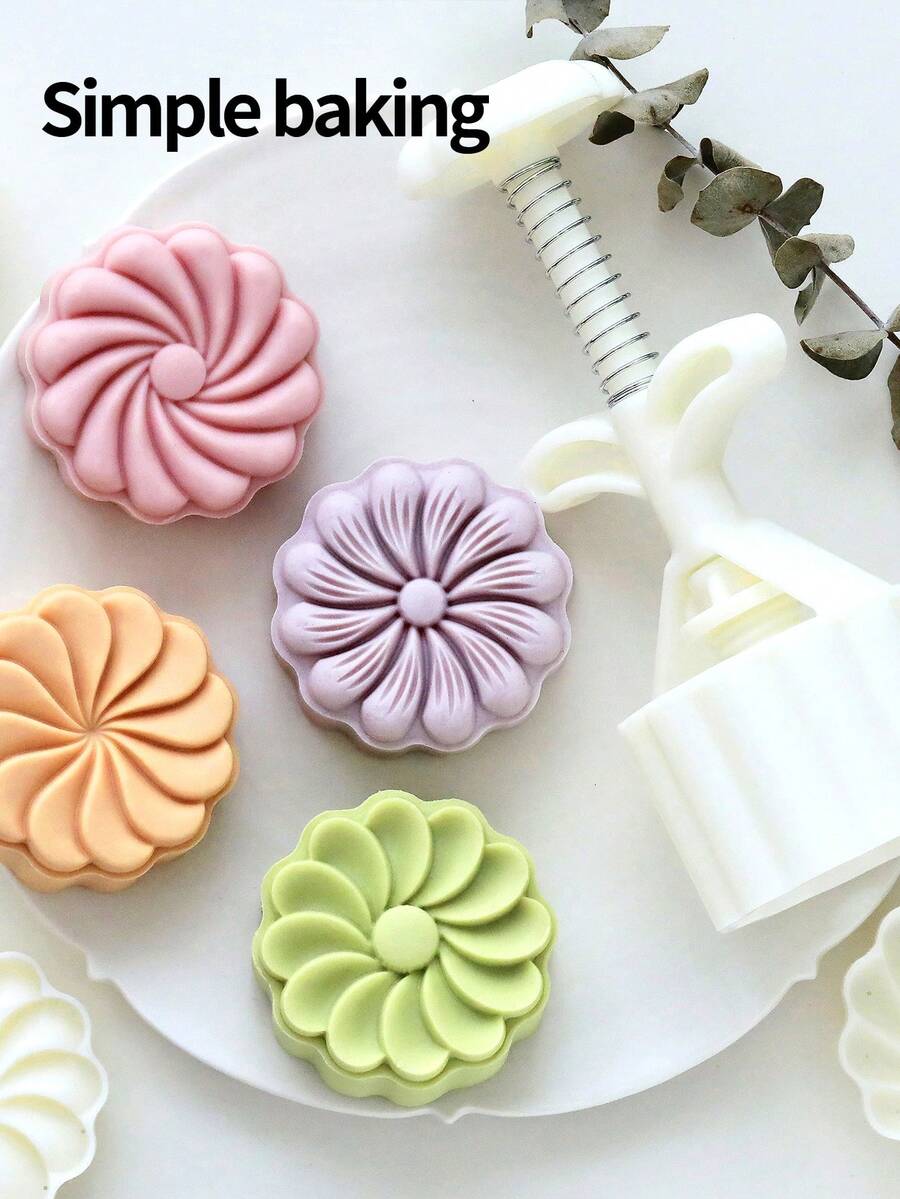5pcs (1 Bucket With 4 Flower-Shaped Pcs) Geometric Flower Pastry Molds, ABS Plastic Hand-Pressed Mooncake Molds, Dates For Pastry Making Tools, Kitchen Baking Tools, Cookie Cutters. Maamoul Mold. Sweet Dessert-Making Tools