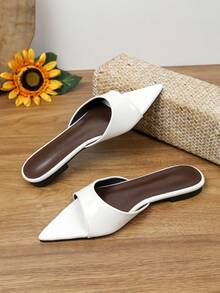 Women's Pointed Toe Flat Sandals 2026 Spring/Summer New Versatile Soft Sole Beach Sandals Fashion Roman Sandals Plus Size Women's Shoes 41-42 - White - View 3