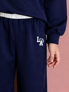 Young Girl Letter Print White Collar Pullover Warm Sweatshirt And Pants Set - Royal Blue - View 4