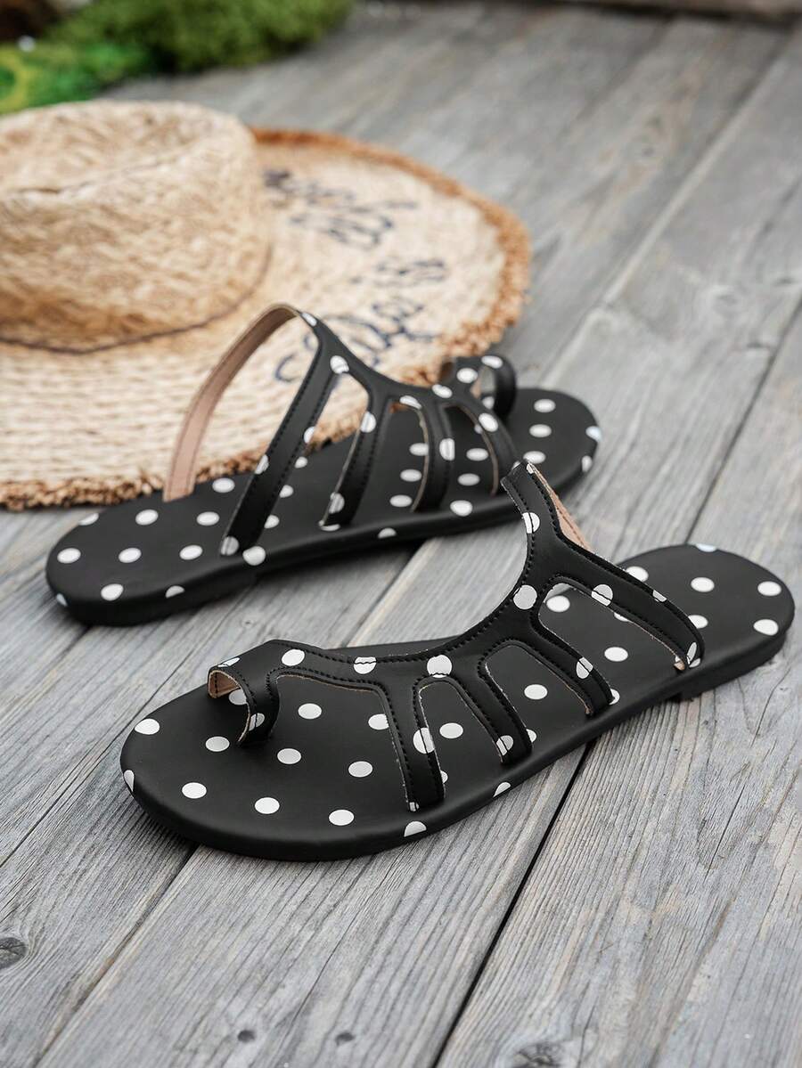 Women's Summer Hollow-Out One-Piece Fashion Comfortable Design Flat Slide Sandals