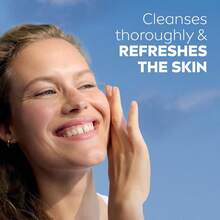 NIVEA 3 In 1 Refreshing Cleansing Wipes ( 25 Wipes) - Floral - View 3