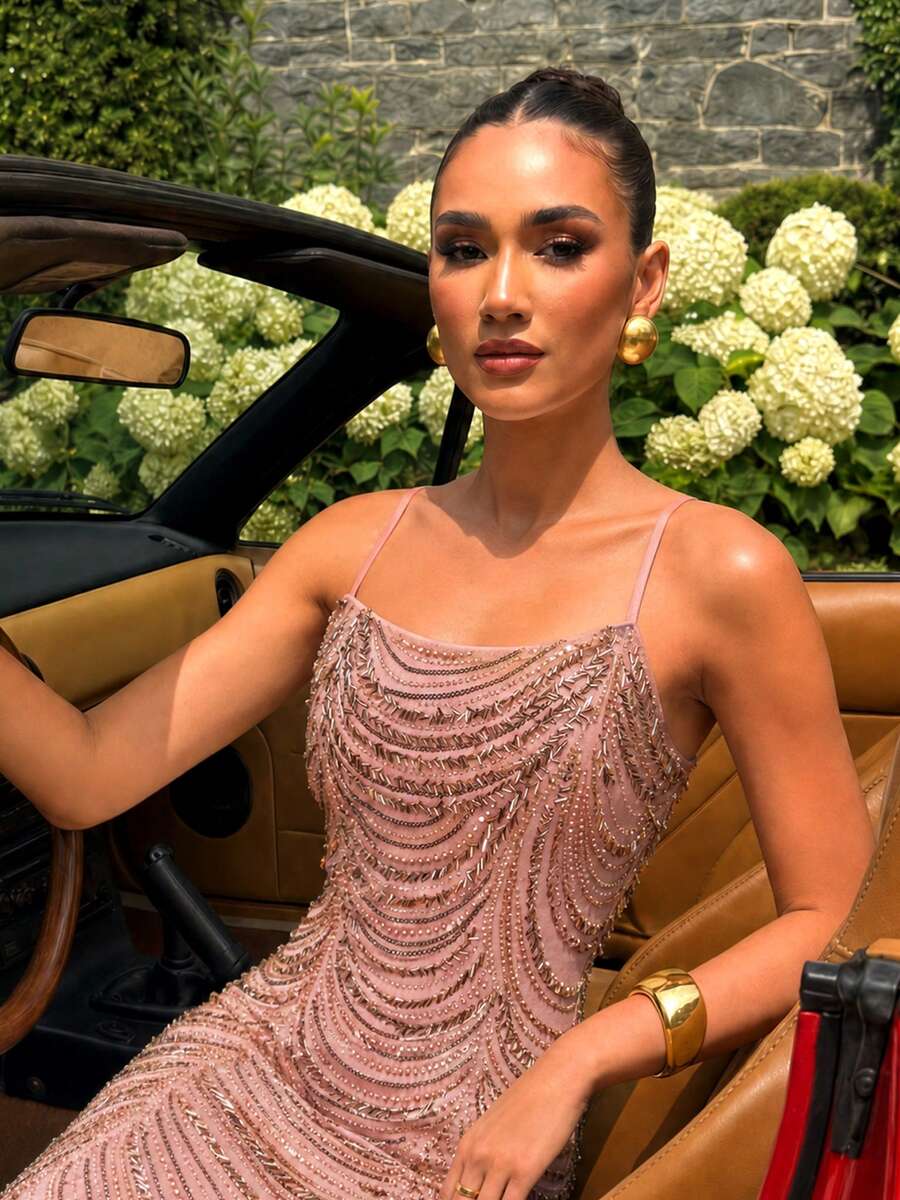 UNITHORSE [Random Crop] Waist-Cinching Sequin & Bead Tube Elegant Evening Gown Spaghetti Strap Dress - Dusty Pink - View 1