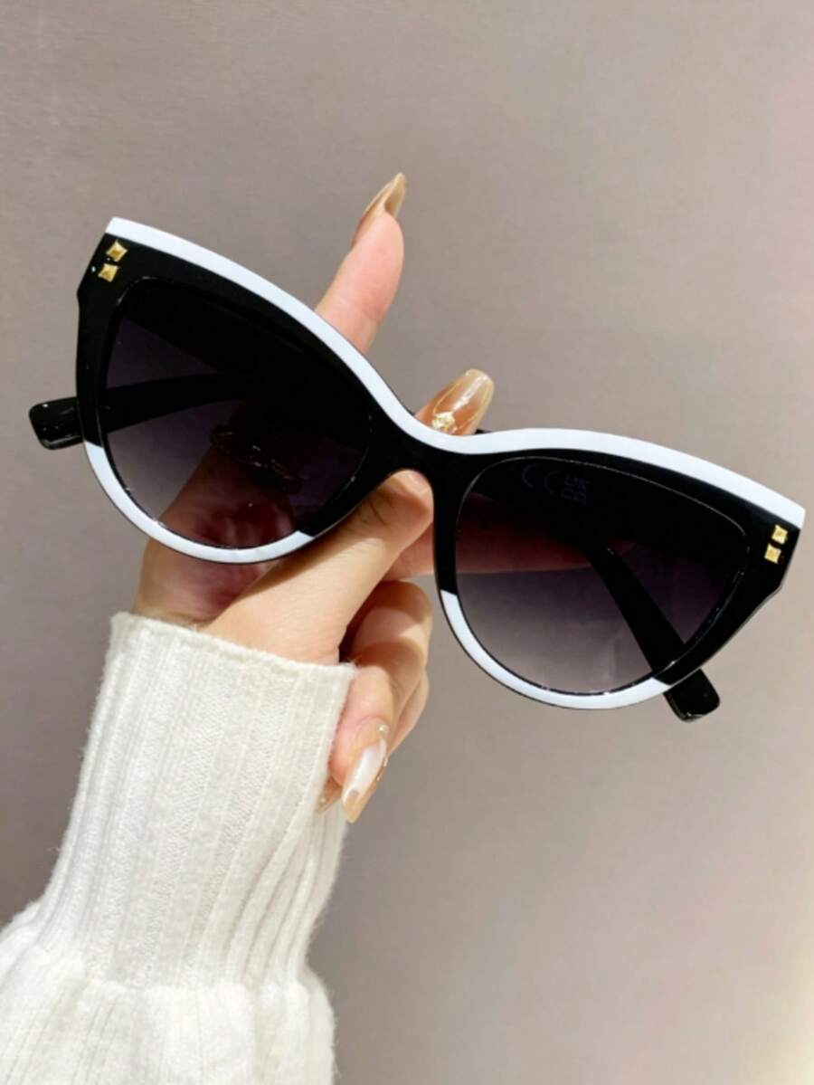 1PC Women's Cat Eye Frame Plastic Fashion Sunglasses - Black and White - View 1