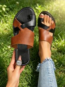 2026 New European And American Style Toe-Loop Slides For Women, Black And Brown Colorblock Cross Strap Flat Sandals, Casual Slippers Suitable For Daily Wear, Home, Beach And More - Brown - View 1