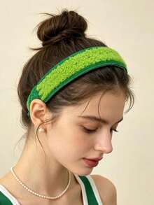 1/4pcs Women's Funny Expression Vegetable Bangs Stickers, Magic Tape Hair Tidy Tool For Face Washing And Makeup, Plush Soft Cute Girl Daily Side Hair Decoration - Multicolor - View 4