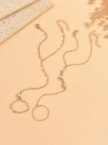 2pcs/Set Minimalist Elegant Women's Finger Bracelet With Sparkling Heart Rhinestones And Gold Chain Decor, Fashionable Hand Accessory Suitable For Daily Wear, Dating, Shopping And Party - Gold - View 3