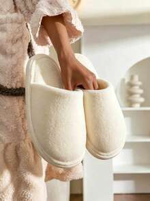 2.5mm Thick Plush Slippers For Men, Non-Shedding, Lightweight & Soft Sole, Comfortable & Warm, Washable, Solid Color Bow Decor, Suitable For Dorm, Home, Bedroom, Garden, Office, Autumn/Winter, White - White - View 2