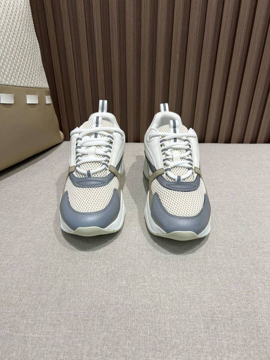 2026新款男士休閒運動跑步鞋 CD B22，附鞋盒，大尺碼，適合送禮