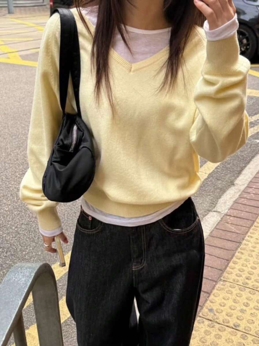 (Excluding White Inner Layer) 1pc Solid Color Knit Women's Sweater, V-Neck Light Yellow Top For Home, Office, Daily Wear In Autumn/Winter - Light Yellow - View 1