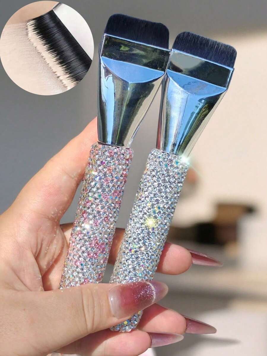 1pc Highly Attractive Sparkling Artificial Rhinestone Concealer & Foundation Brush, Travel Portable Soft & Adherent Makeup Brush For Liquid Base Makeup, Gift