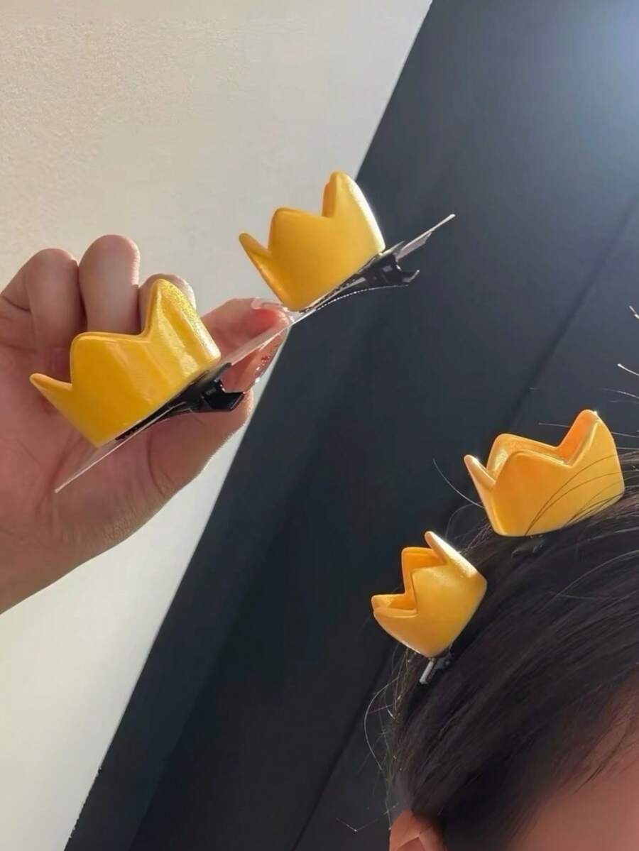 4PCS Cute Little Crown Duck Bill Hair Clips, Women's Character Prop Accessories Hair Clips, Personalized Versatile Princess Prince Crown Hair Clips - Gold - View 1