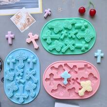 1pc Retro Cross Silicone Mold, Theme DIY Cake And Candy Ice Tray Making Mold, Cake Decoration, Halloween And Easter Baptism Religious Party Decoration, Used For Theme Parties - Multicolor - View 3