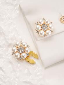 6Pcs Set Faux Pearl Shirt Button Covers Flower Cuff Links Sleeve Button Covers Chic Clothing Decor Accessories - Flowers - View 4
