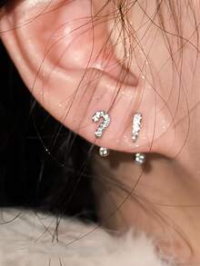 1 Pair Cool Unique Personalized Sparkling Question Mark & Exclamation Mark Asymmetrical Stud Earrings - Silver - View 5