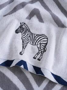 QIBHI Set Handuk Katun Lembut 4 Buah, Handuk Zebra Bergaris Premium untuk Kamar Mandi, Sangat Menyerap, Cepat Kering, Set Handuk Mandi Ringan 2 Handuk Mandi Besar, 2 Handuk Tangan, - Hitam dan Putih - View 8
