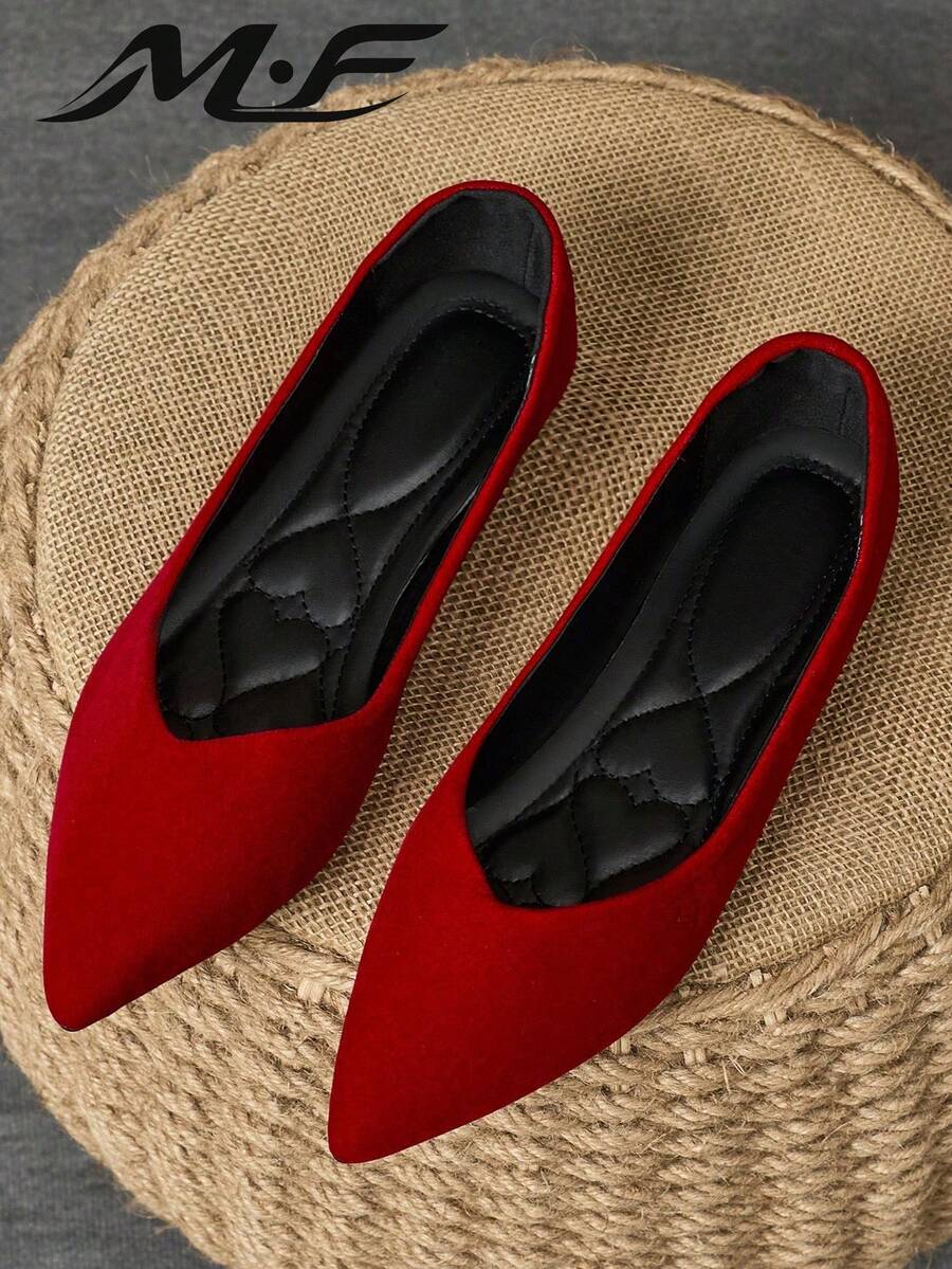 WHDXY Women's Flat Solid Color Slip-On Pointy Toe Work Shoes, Comfortable For Office/Commute, All Season