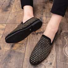 Men's Metal Rivet Pointed Toe Loafers, Comfortable Shoes Suitable For Party, Stage, Banquet, Nightclub, Date, Gathering, Travel, Street, Daily Occasions - Gold - View 1