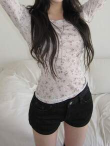 Ditsy Floral Sheer Lightweight Base Layer T-Shirt - White - View 2