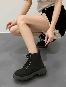 Sepatu Bot Ankle Fashion Wanita Ukuran Plus, Sepatu Bot Ankle dengan Tali dan Resleting Samping, Sol Tebal Anti Selip, Cocok untuk Pemakaian Luar Ruangan Sehari-hari - Hitam - View 4