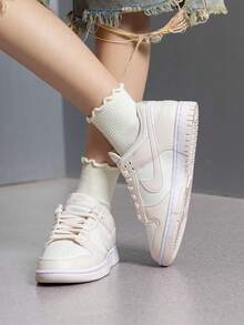 Women's W NIKE DUNK LOW 26 Summer New Light Color Leather Low-Top Casual Skate Shoes IM6572-105 - Canvas White/Pink White/White - View 2