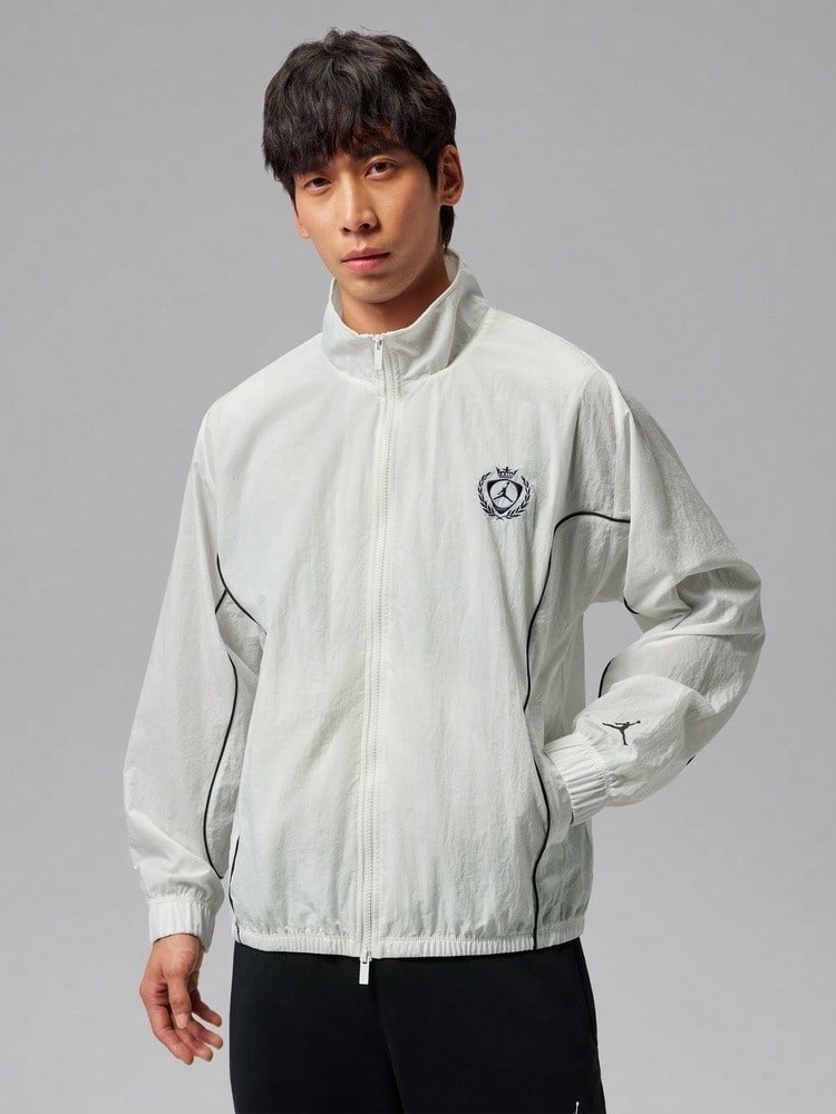 Jordan Jaket Pria AS M J FIRST CLASS WIND JKT Tanpa Tudung Tenun IW1602-133 - Hitam dan Putih - View 1