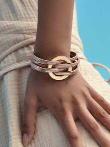 Gelang Kulit PU Multilayer, Gelang Manset Pergelangan Tangan dengan Gesper Magnet Lingkaran Berongga - Gelang kulit bundar berongga - View 22