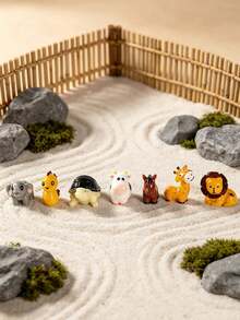 2Pcs Random Mini Animal Figurines, Cute Tiny Wildlife Statue Ornaments, Micro Landscape Decor For Moss Terrarium Fairy Garden, DIY Craft Accessory For Plant Pot Decoration, Lovely Collectible Desktop Display Pieces - Multicolor - View 9
