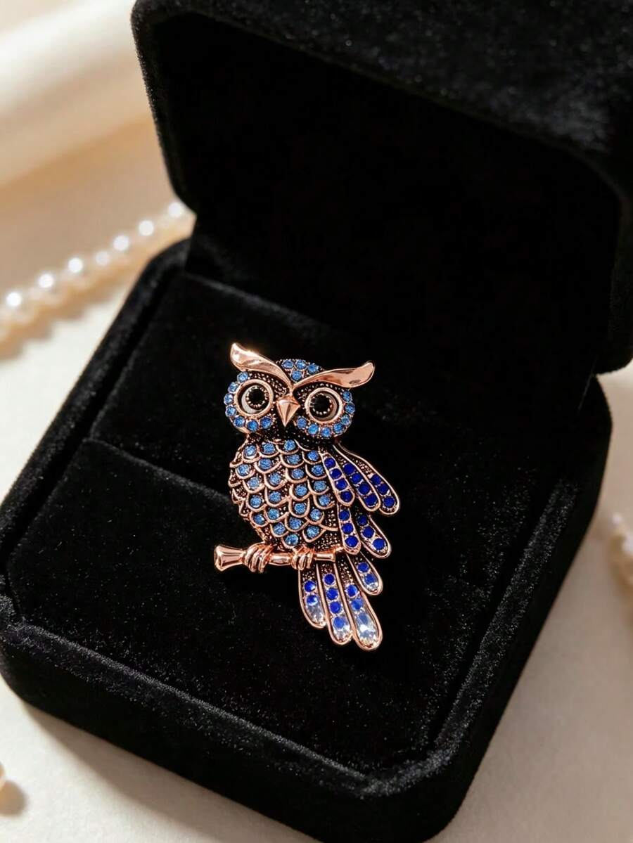 Vintage Rhinestone Owl Brooch, Luxury Blue Crystal Animal Lapel Pin, Versatile Suit Jacket Accessory, Holiday Gift - Blue - View 1