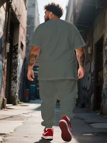 2pcs Plus Size Men's Gray-Green Colorblock King Handwritten Letter Short Sleeve T-Shirt And Matching Embroidered Joggers Set, American Casual Summer - Green - View 2