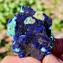 1pc Random Pattern Natural Azurite Quartz Cluster - Vibrant Blue-Green Mineral Specimen, Suitable For Collectors, Researchers And Decorative Display, Classic Collection Item, Home Decor And Gift, Indoor Decorative Stone - Multicolor - View 7