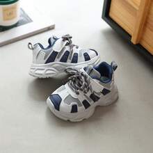 1 Pair Contrast Color Mesh Kids Chunky Sneakers, Soft Thick Sole Anti-Slip, Hook And Loop Closure Design, Lightweight And Breathable, Comfortable For Toddlers To Walk, Run And Jump - Blue - View 1
