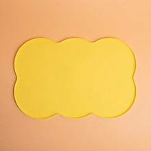1pc Silicone Pet Feeding Mat – Anti-Spill Anti-Slip Feeding Mat, Suitable For Cats And Dogs (Oval Shape) – Easy To Clean - View 16