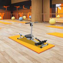 Foldable Indoor Rowing Trainer Built With Adjustable Resistance Settings For Home Fitness Use. This Household Rower Supports Varied Workout Intensity To Satisfy Different Exercise Demands. Its Folding Structure Enables Space‑Saving Storage - Default - View 1