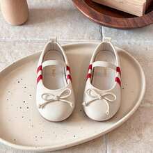 1 Pair Kids Butterfly Decor White Non-Slip Soft Sole Round Toe Elastic Strap Flat Mary Jane Shoes, Suitable For Birthday Party, Wedding Flower Girl, Holiday Gift, Outdoor Outing, Spring Summer Autumn - White - View 5