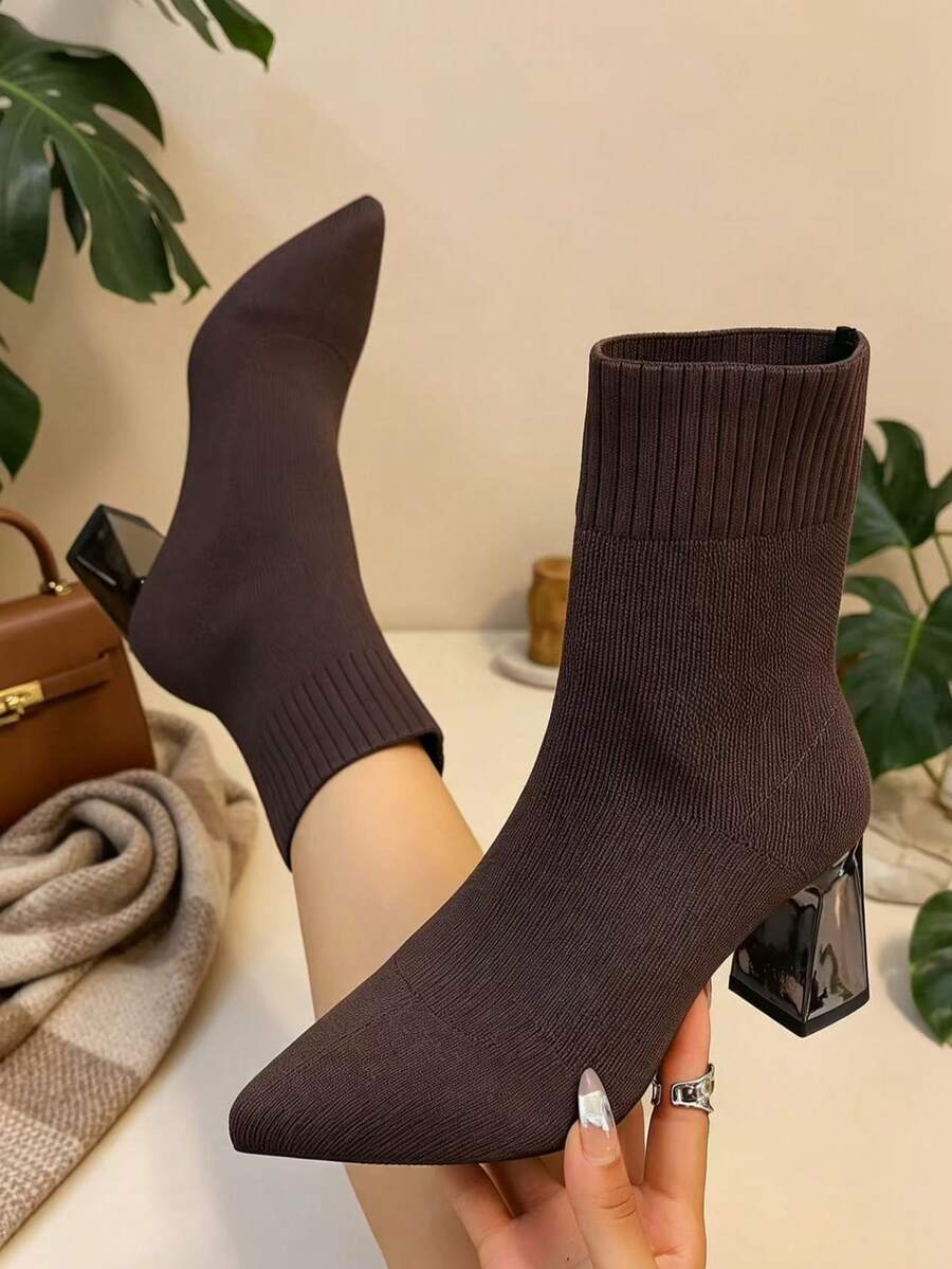Modische Retro-Sockenstiefel mit spitzer Zehenpartie und elastischem Schaft für Damen, Stiefel mit Blockabsatz und engem Sitz bis zur Mitte der Wade, elegante, lässige und vielseitige Stiefeletten für den Alltag im Herbst/Winter, braune Stiefel, schwarze Stiefel, rote Stiefel, kaffeefarbene Stiefel - Kaffeebraun - Übersicht 1