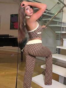 Y2K Babe 2件套，波點掛脖露背上衣與低腰喇叭褲，對比色設計，夏季黃色優雅風 - 黃色 - 查看 4