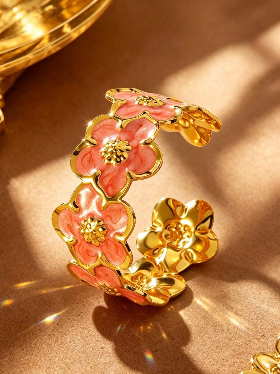 1pc Gentle Style Stainless Steel Women's Bracelet With Enamel Floral Design, Suitable For Party/Date Wear - Yellow Gold - View 1
