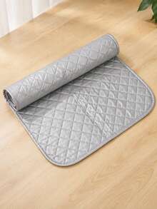 1pc Desktop Ironing Pad, Portable Foldable Heat-Resistant Ironing Mat, Thickened Quilted Ironing Blanket, Washing Machine, Dryer, Desktop, Home Laundry, Travel, Dorm And Small Space Ironing Board Replacement - Multicolor - View 8